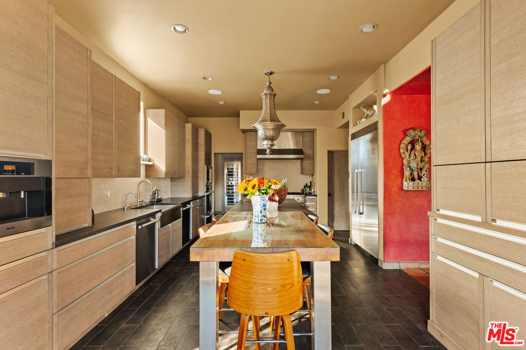 2774 La Castana Drive