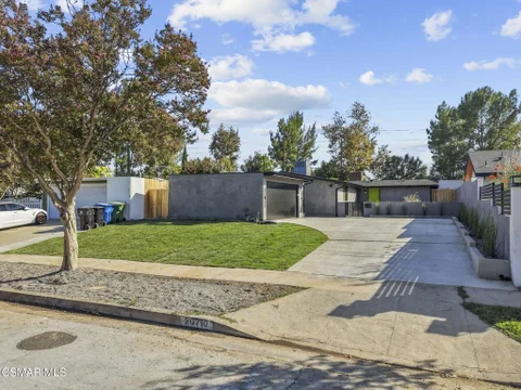 MLS: 226004563