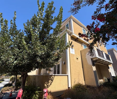 Photo of 1982 Momentum Drive, Milpitas, CA 95035 (MLS # ML82062398)