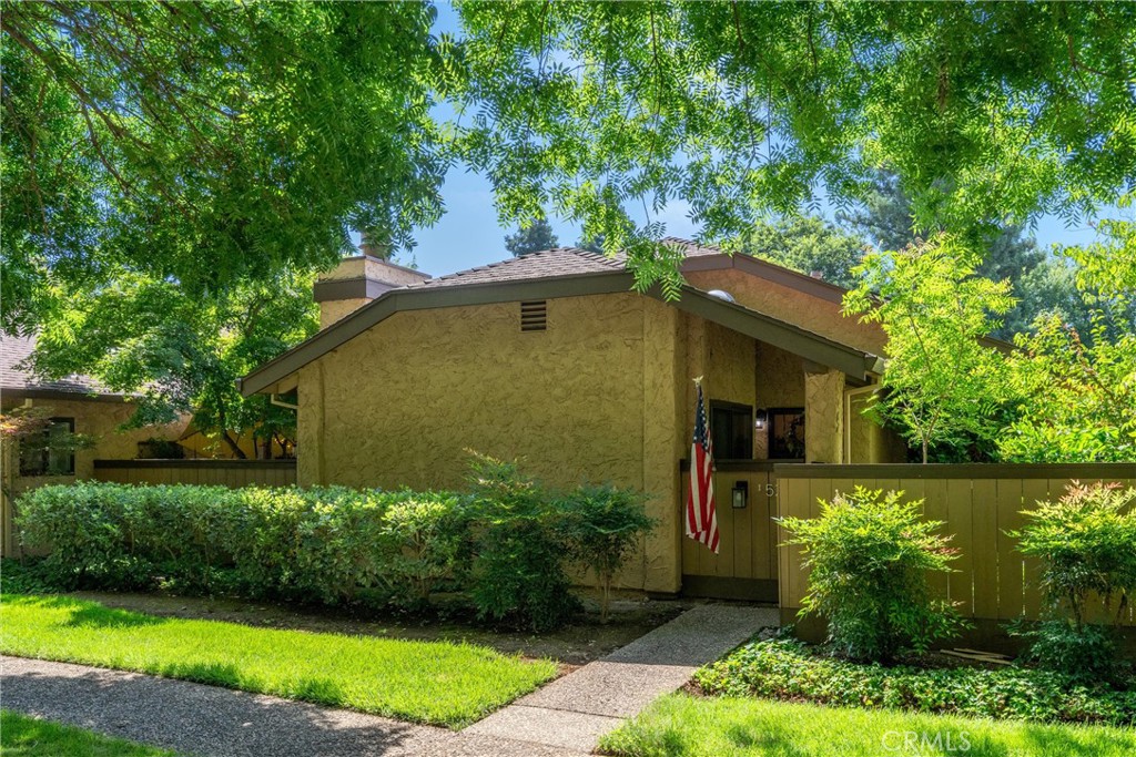 520 Wilshire Court