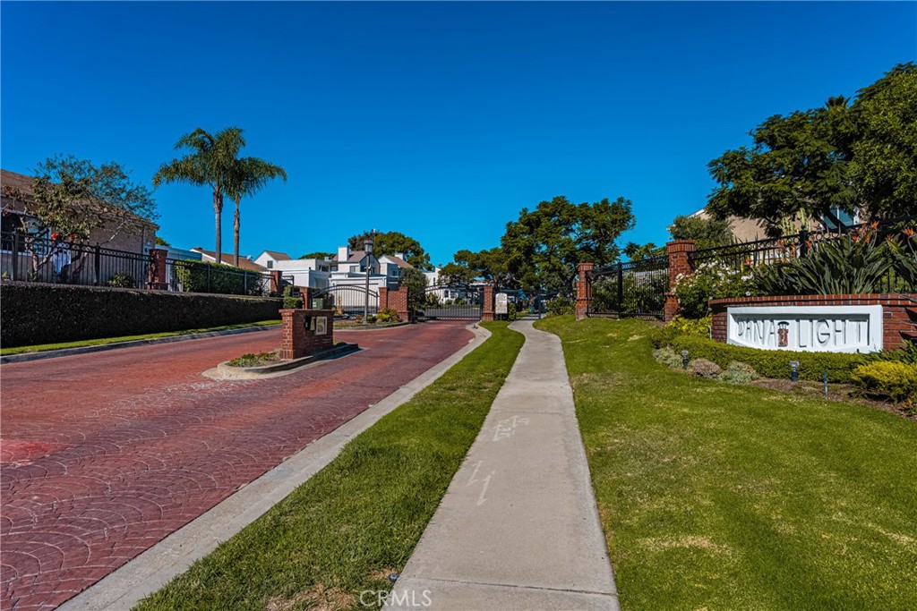 Dana Light I (DL) - Residential