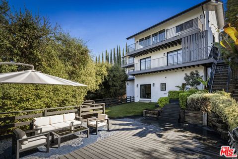 3589 Multiview Drive Los Angeles CA 90068