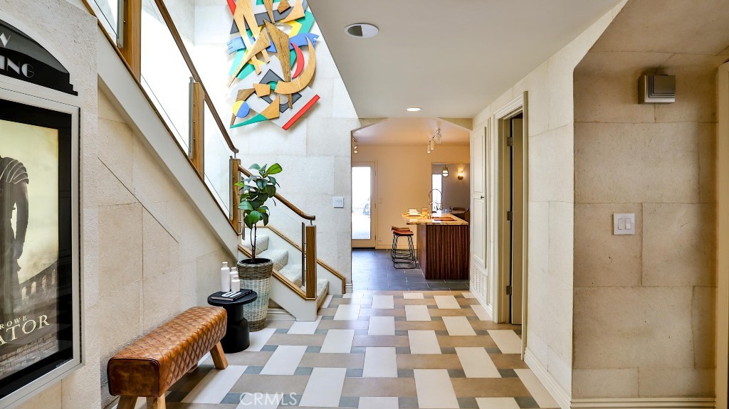 203 Frankfort Avenue