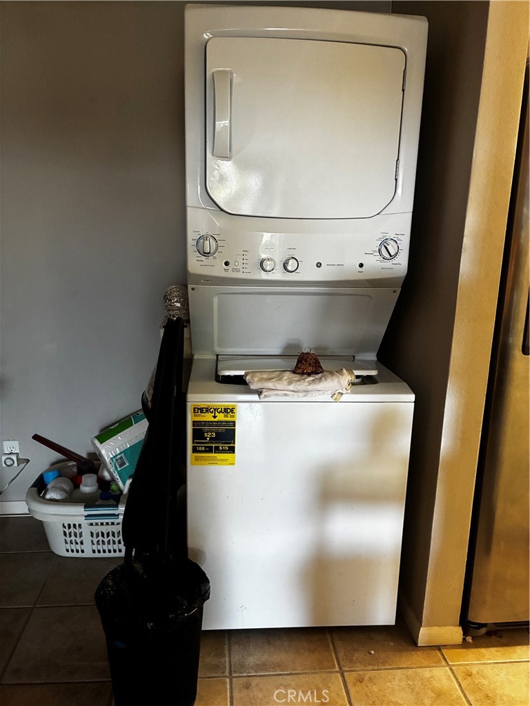 Palm Springs Villas I (33115) - Residential