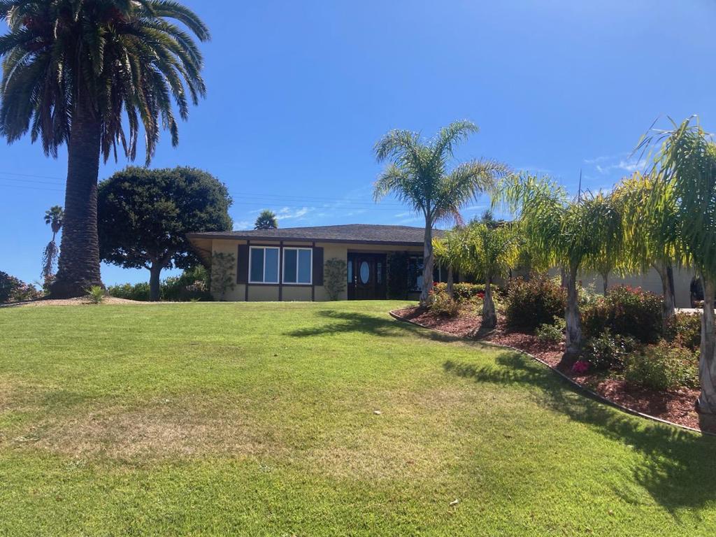 9801 Clover Trail