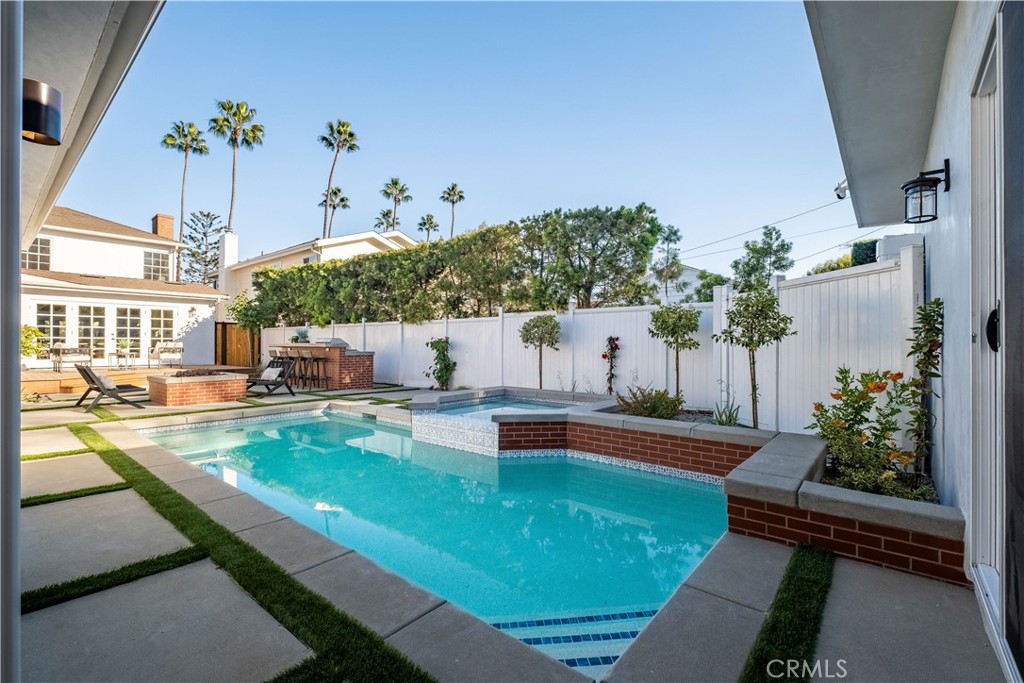 Virginia Country Club (VCC) - Residential