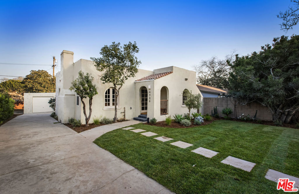 4308 Van Horne Avenue