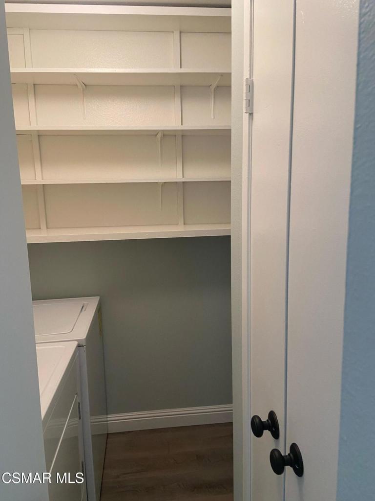 Oakbrook Townhomes - 518 - 1005302 - Residential Lease