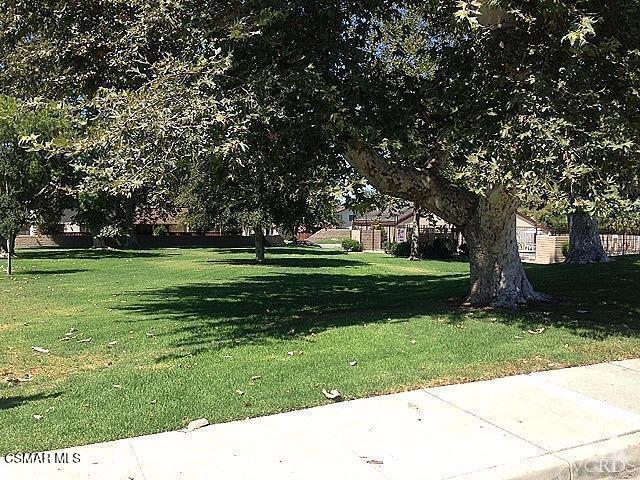 Oakbrook Townhomes - 518 - 1005302 - Residential Lease