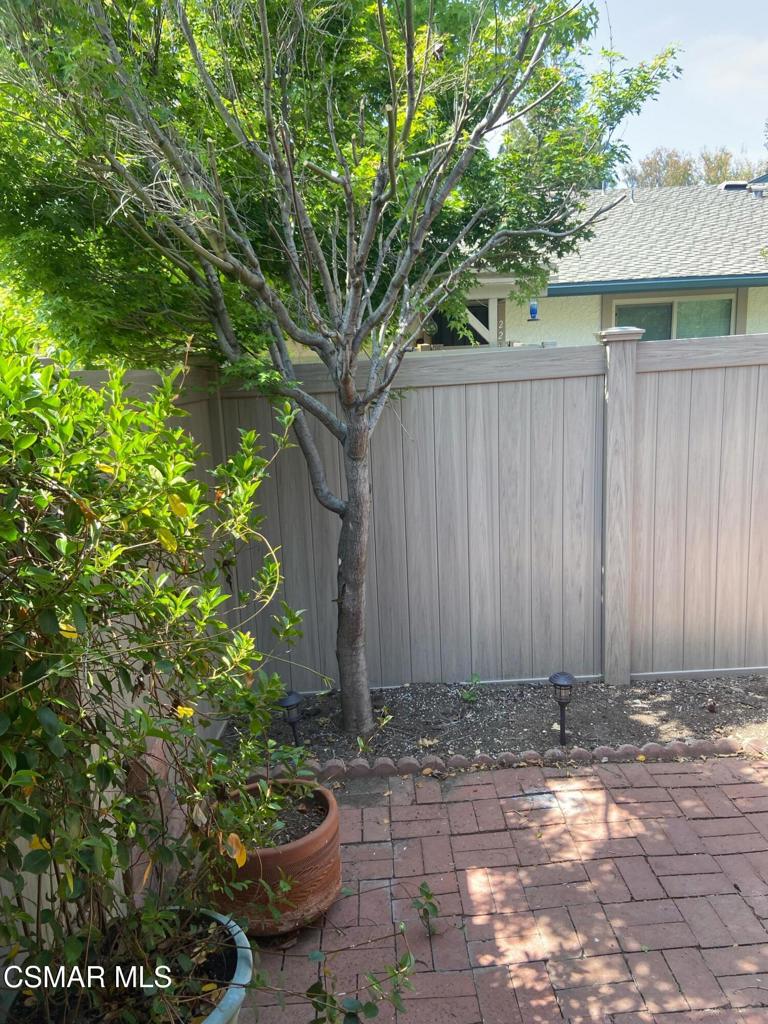 Oakbrook Townhomes - 518 - 1005302 - Residential Lease