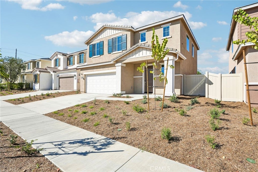 2027 Zest Street