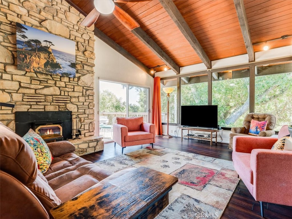 7650 Del Rio Road