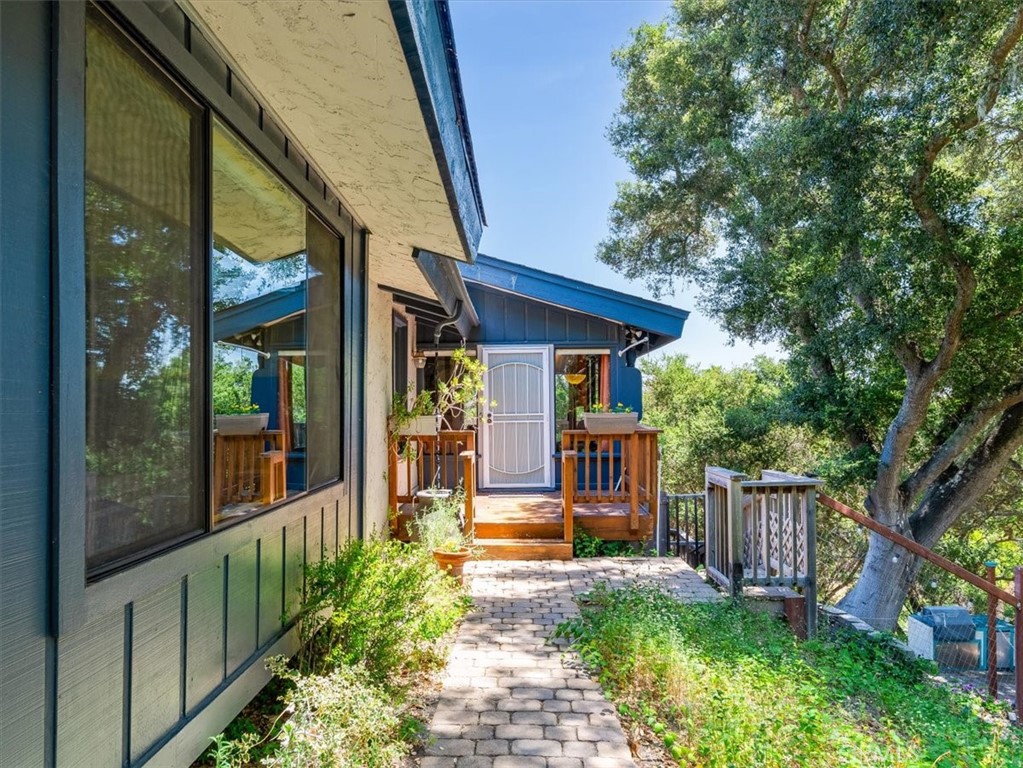 7650 Del Rio Road