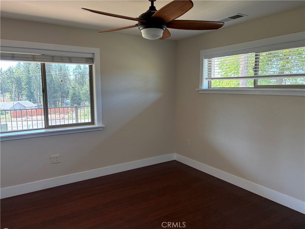 14006 Creston