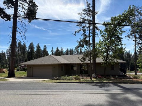 Photo of 14006 Creston Rd, Magalia, CA 95954 (MLS # PA26065334)