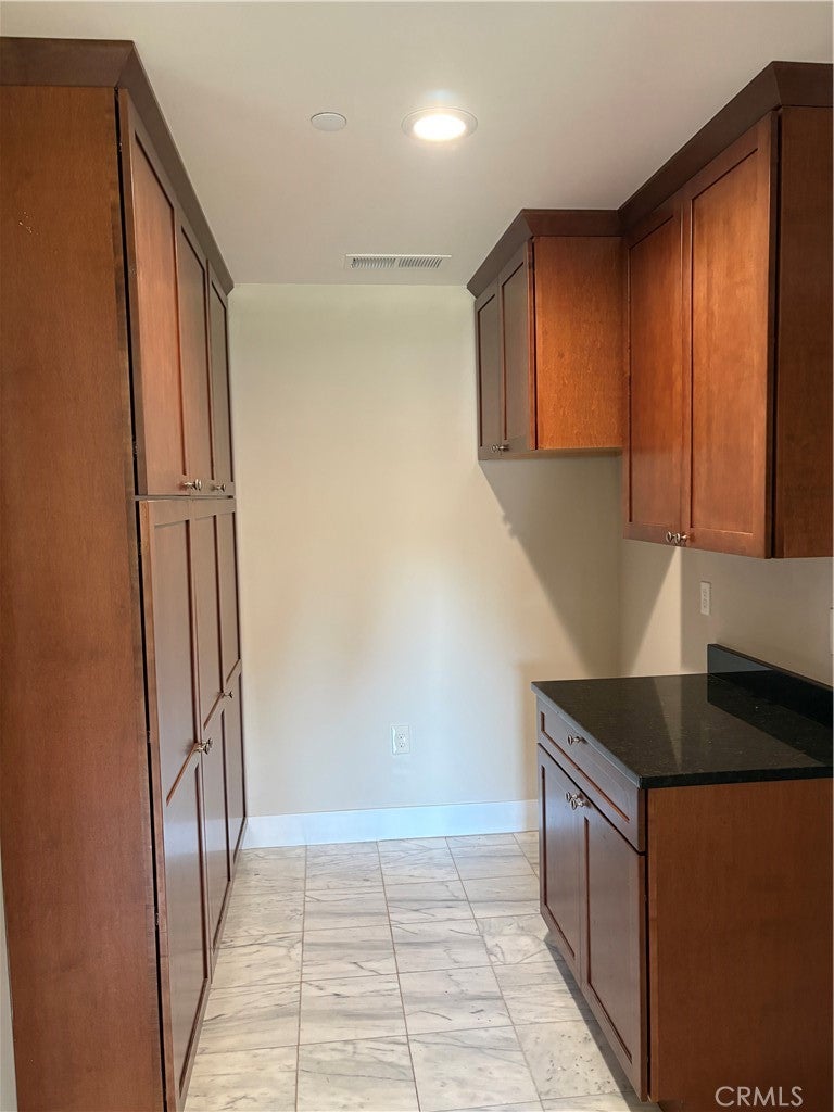 14006 Creston
