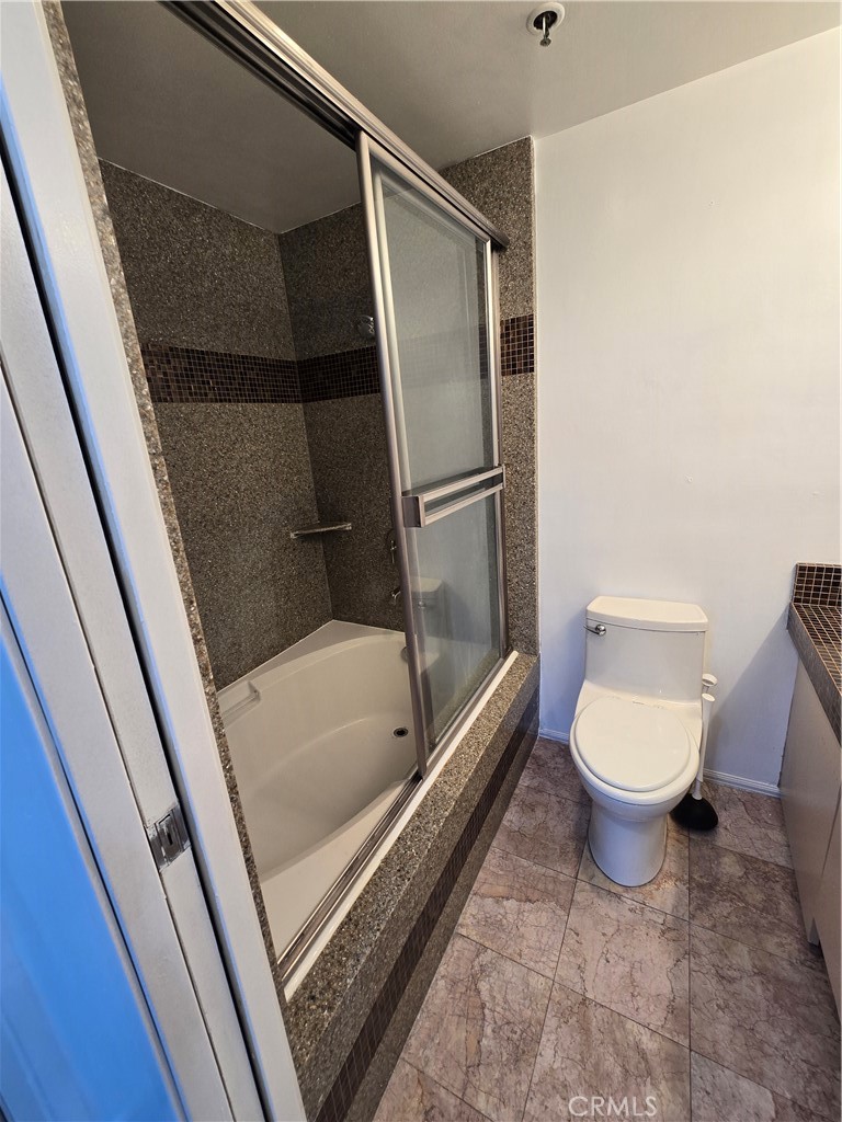 Downtown (DT) - Residential