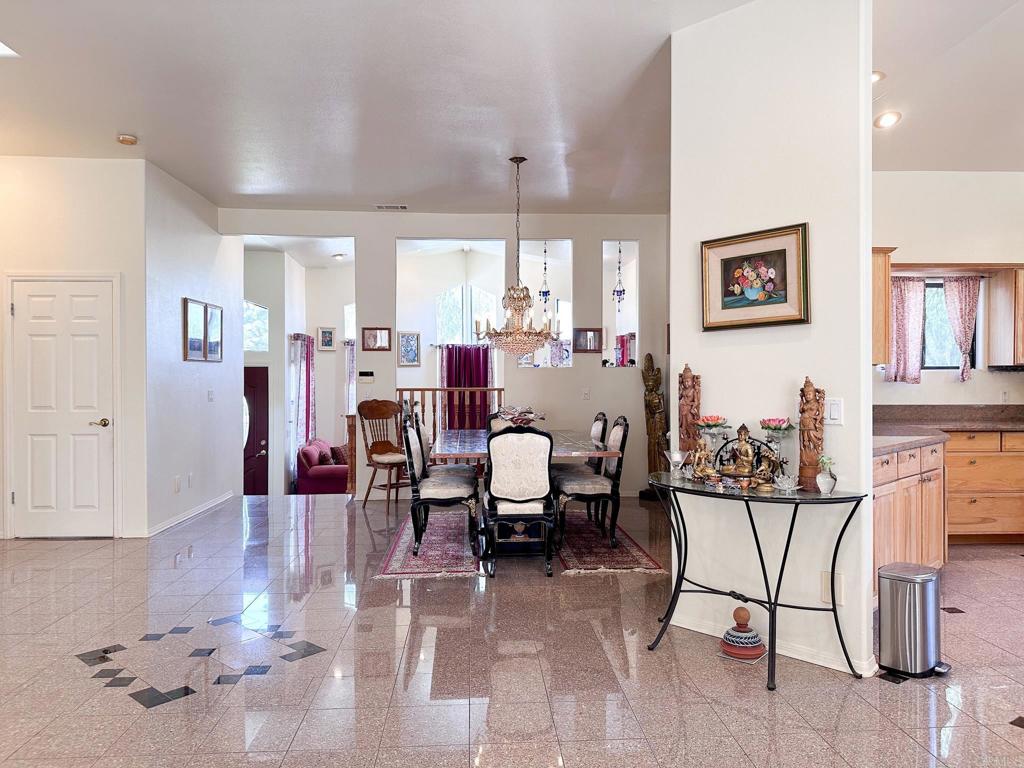 14 Las Flores Drive