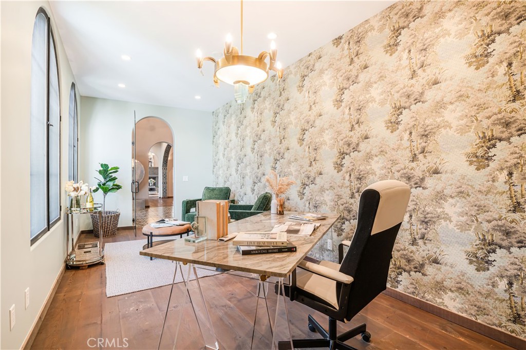 Old Agoura (850) - Residential