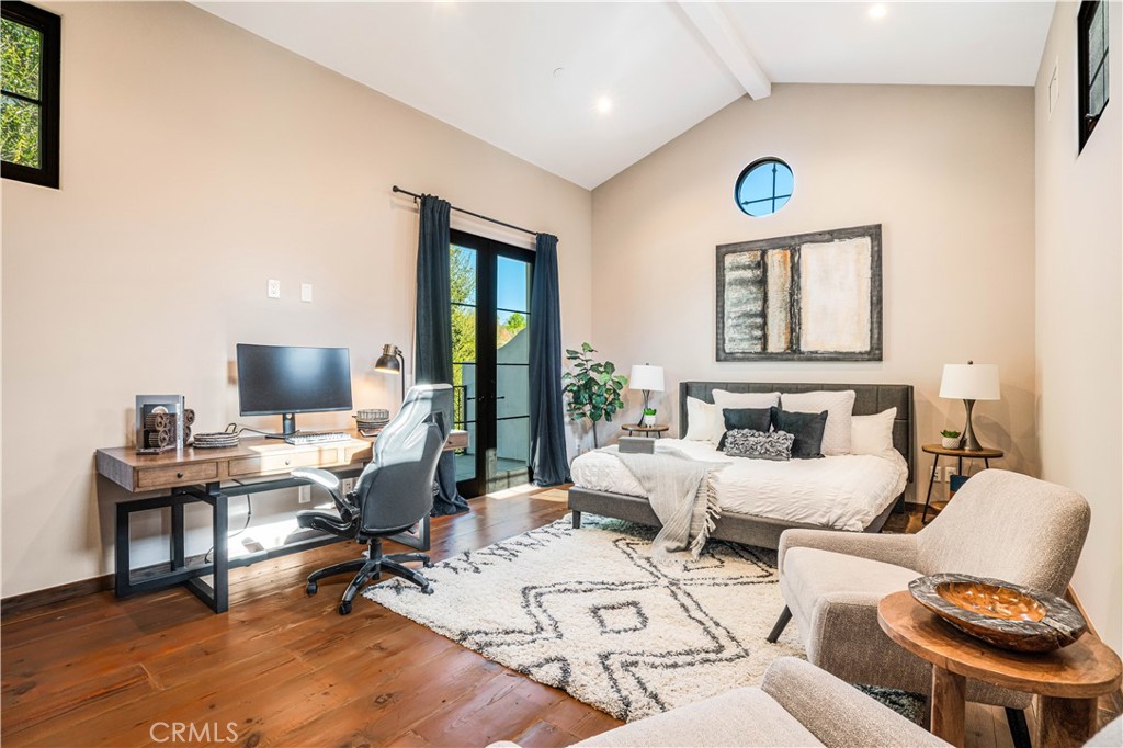 Old Agoura (850) - Residential