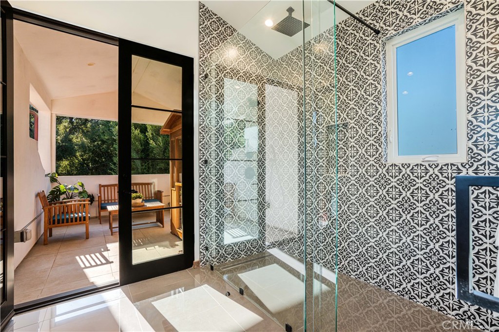 Old Agoura (850) - Residential