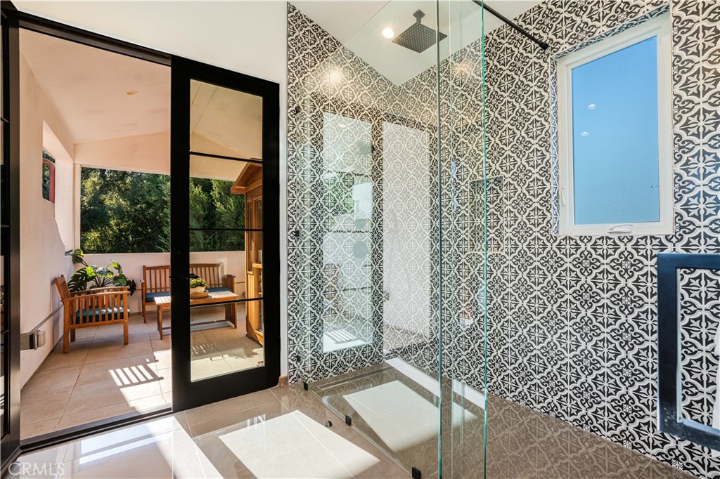 Old Agoura (850) - Residential