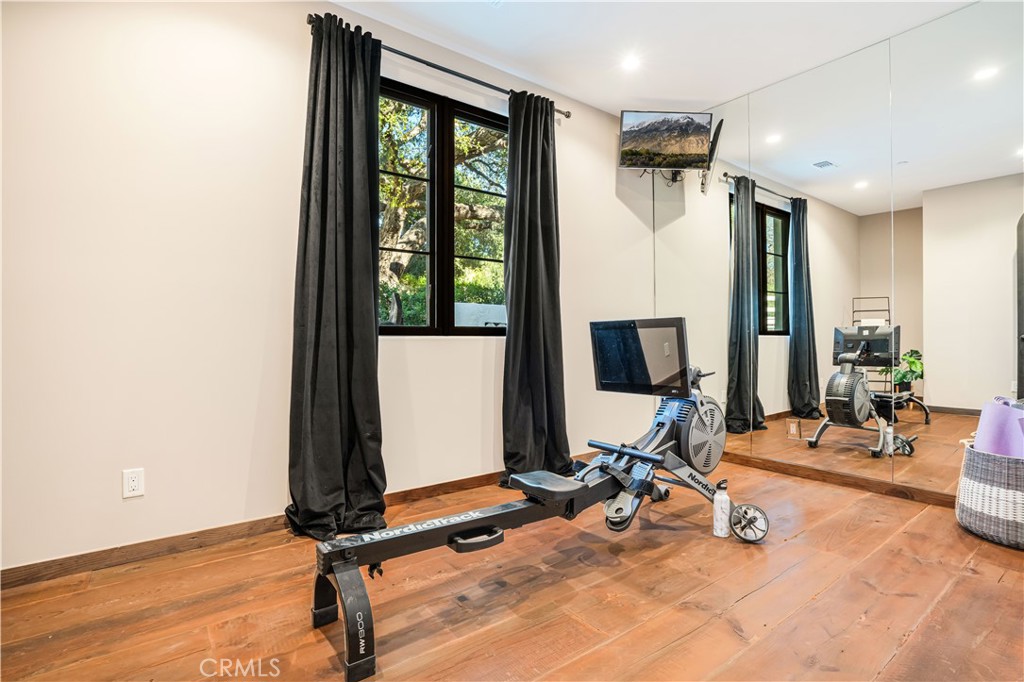 Old Agoura (850) - Residential