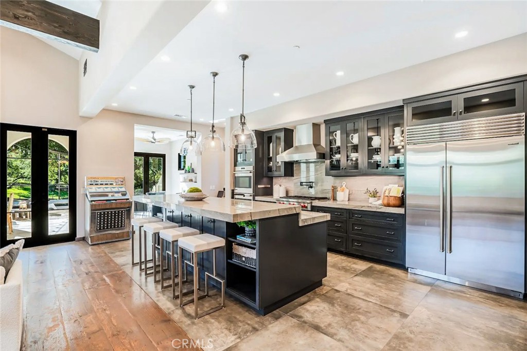 Old Agoura (850) - Residential