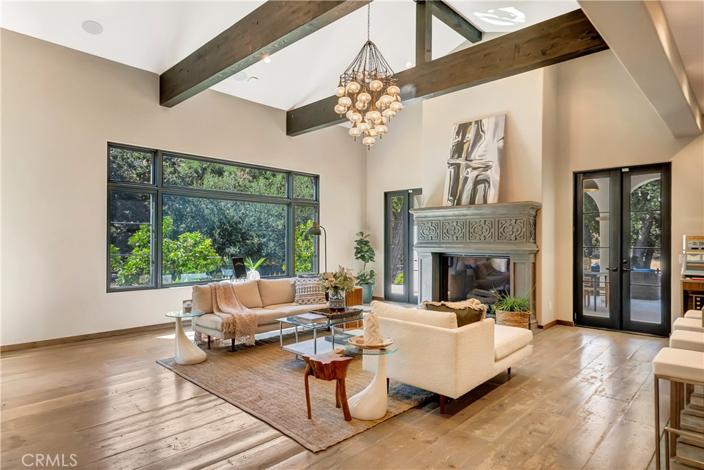 Old Agoura (850) - Residential