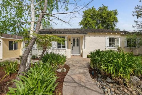 Photo of 25 Jordan Avenue, Los Altos, CA 94022 (MLS # ML82040145)