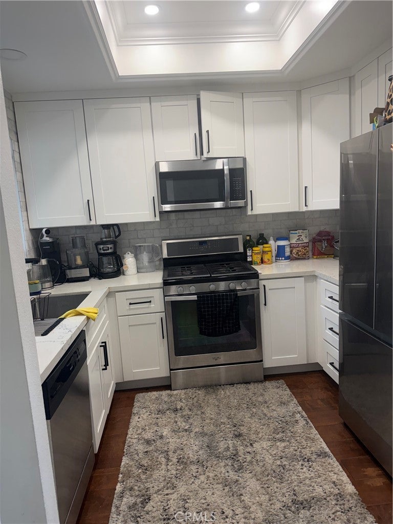 30902 Clubhouse 11F