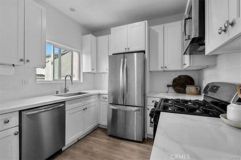 Photo of 354 E 111th Street, Los Angeles, CA 90061 (MLS # SB26007483)