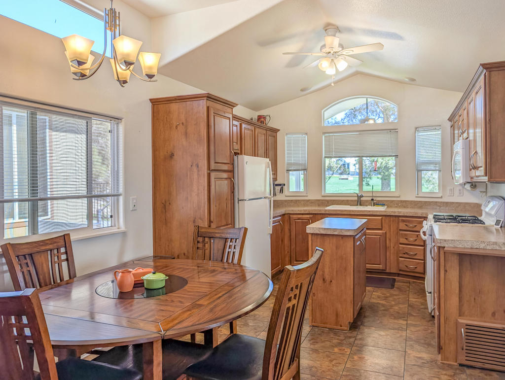 Not Applicable-1 - Manufactured In Park