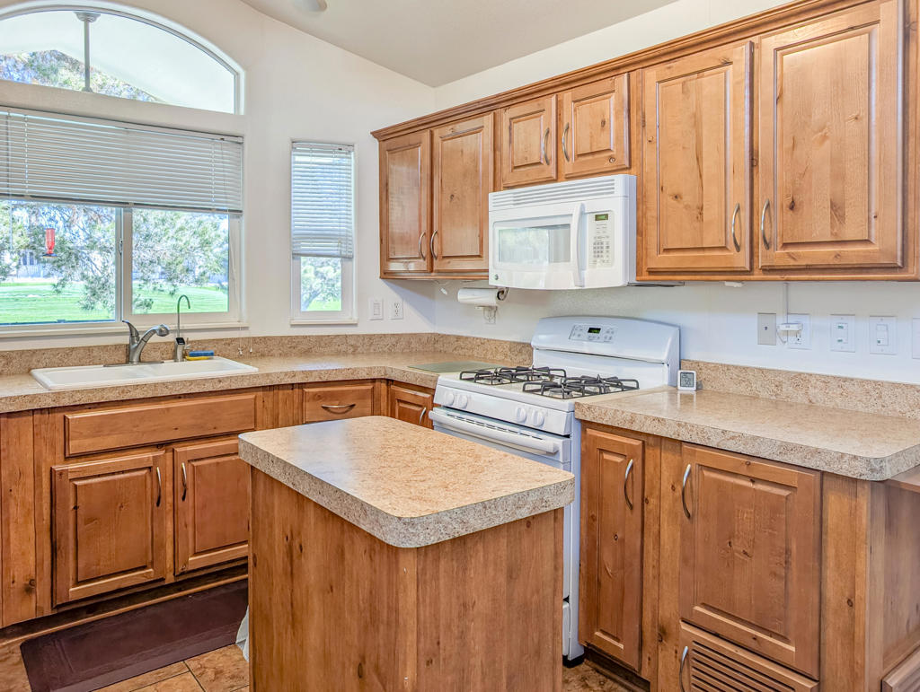 Not Applicable-1 - Manufactured In Park