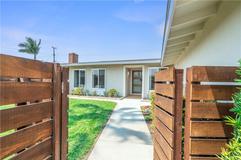 2957 Royal Palm Drive