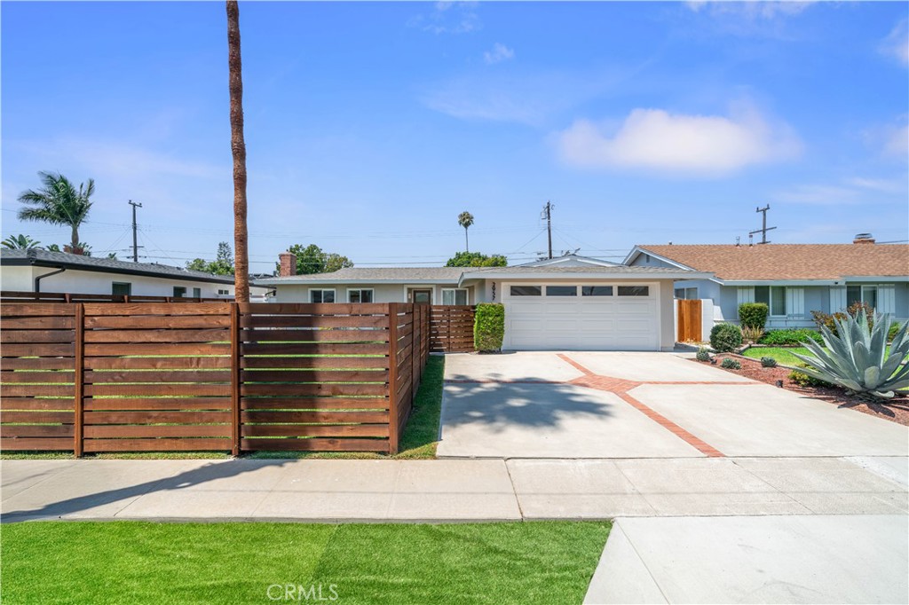 2957 Royal Palm Drive
