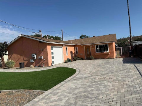 Photo of 13107 Lindo Lane LN, Lakeside, CA 92040 (MLS # PTP2607711)