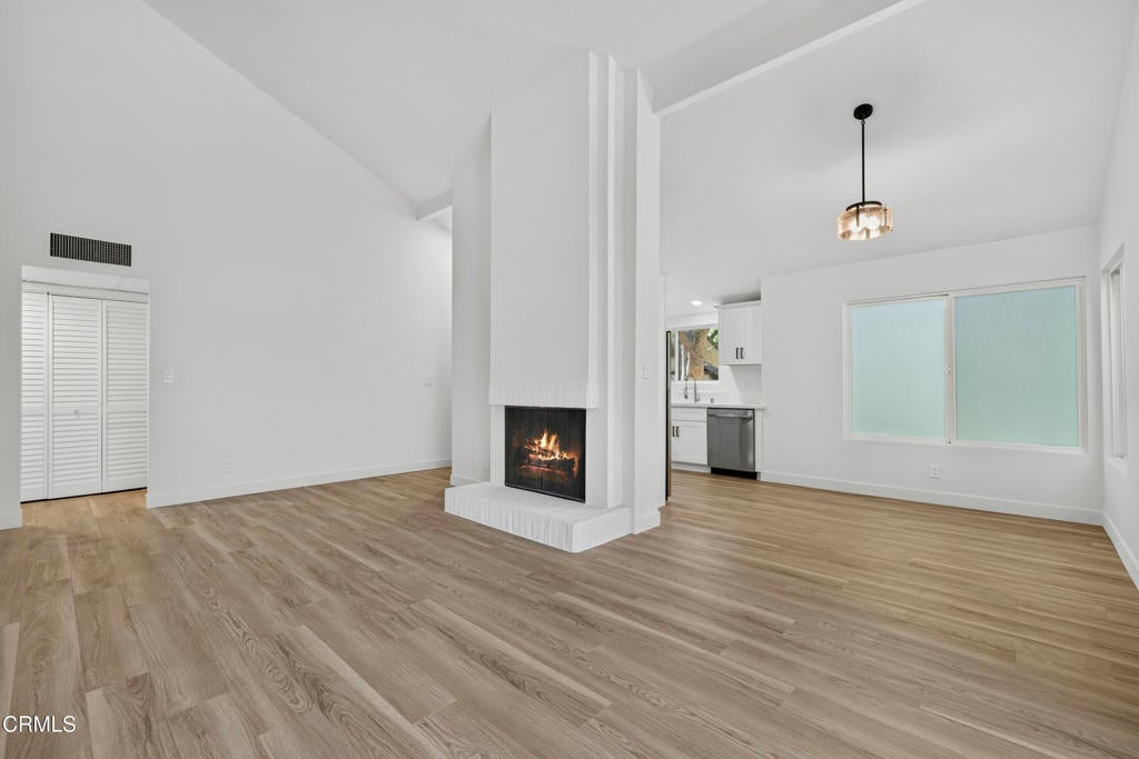 22330 Victory Boulevard 604