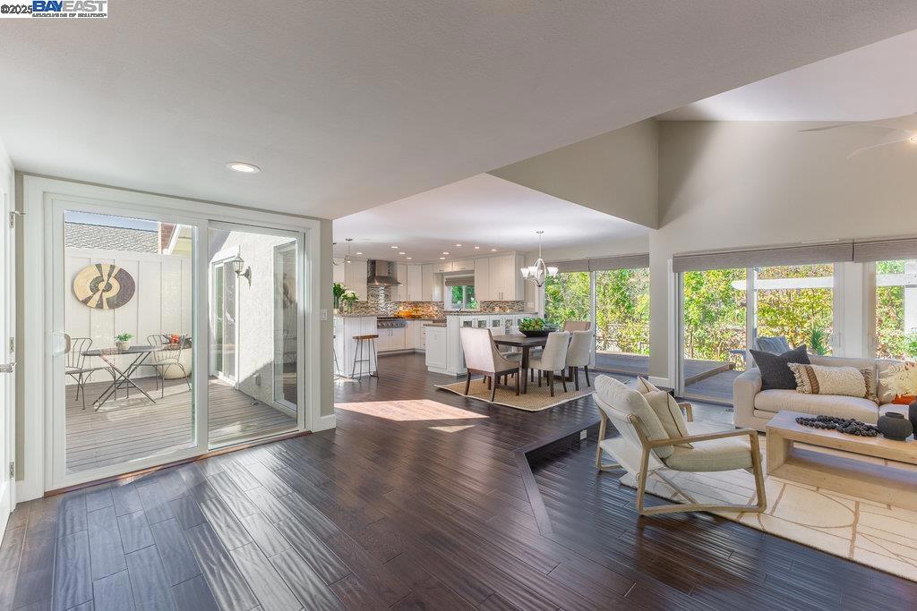 Properties 3 1946 Rancho Verde Cir West