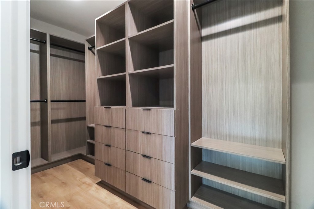 Thousand Oaks West - Residential Lease