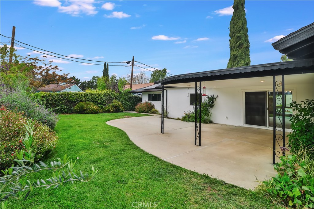 Thousand Oaks West - Residential Lease