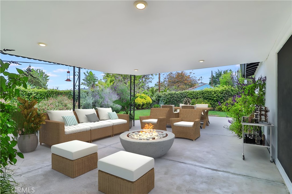 Thousand Oaks West - Residential Lease