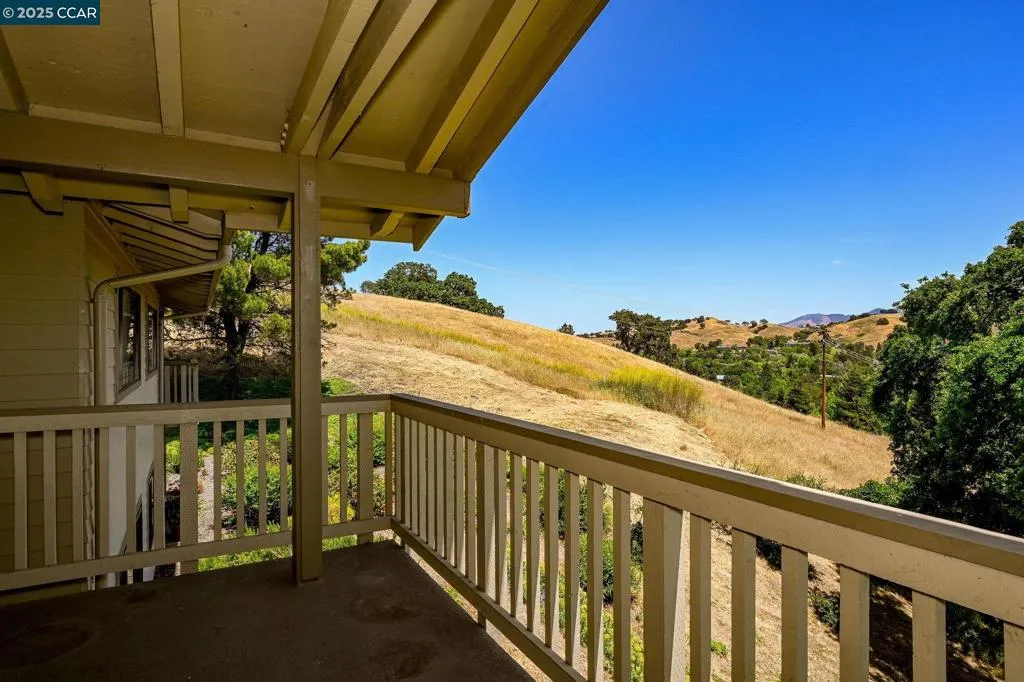 Walnut Creek, California 94595, United States, 2 Bedrooms Bedrooms, ,2 BathroomsBathrooms,Residential,Active,134175