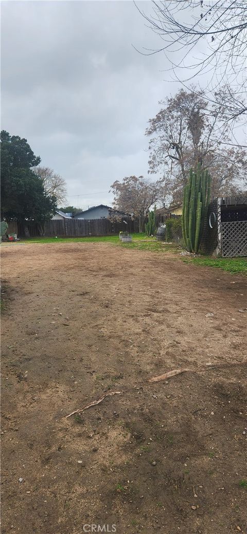 Tiny photo for 245 N 3rd St, Shandon, CA 93461 (MLS # NS26010872)