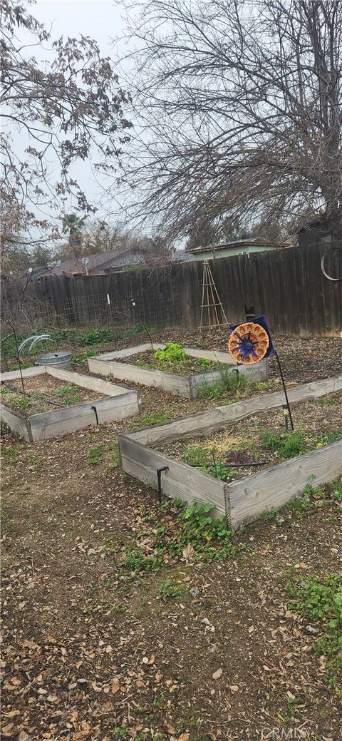 Tiny photo for 245 N 3rd St, Shandon, CA 93461 (MLS # NS26010872)