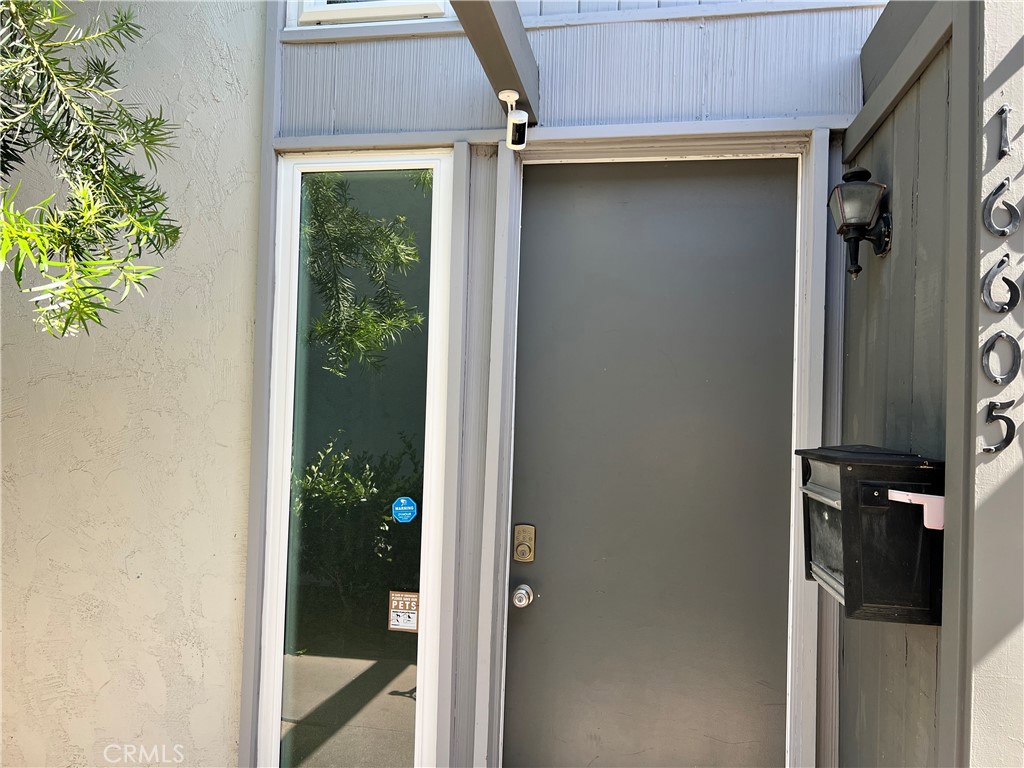 16605 Townhouse