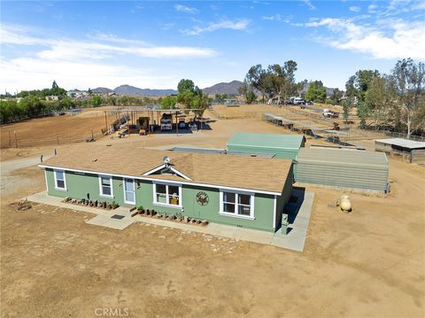 31250 Loretta Ave. Winchester CA 92596