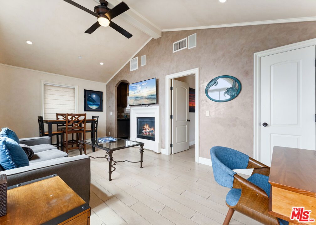 729 Ocean Front