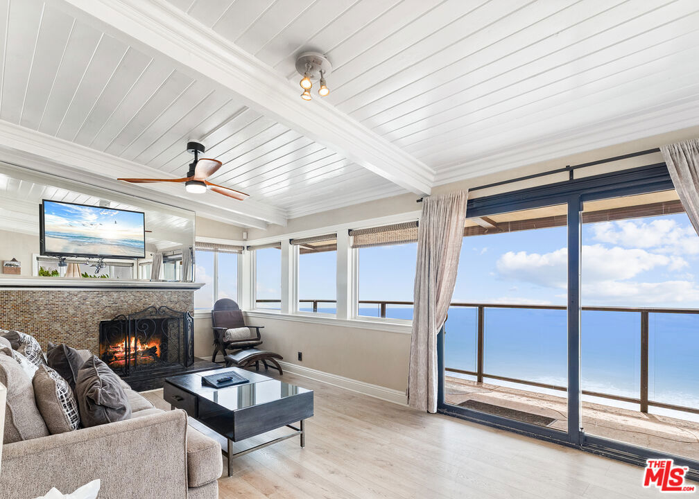 729 Ocean Front