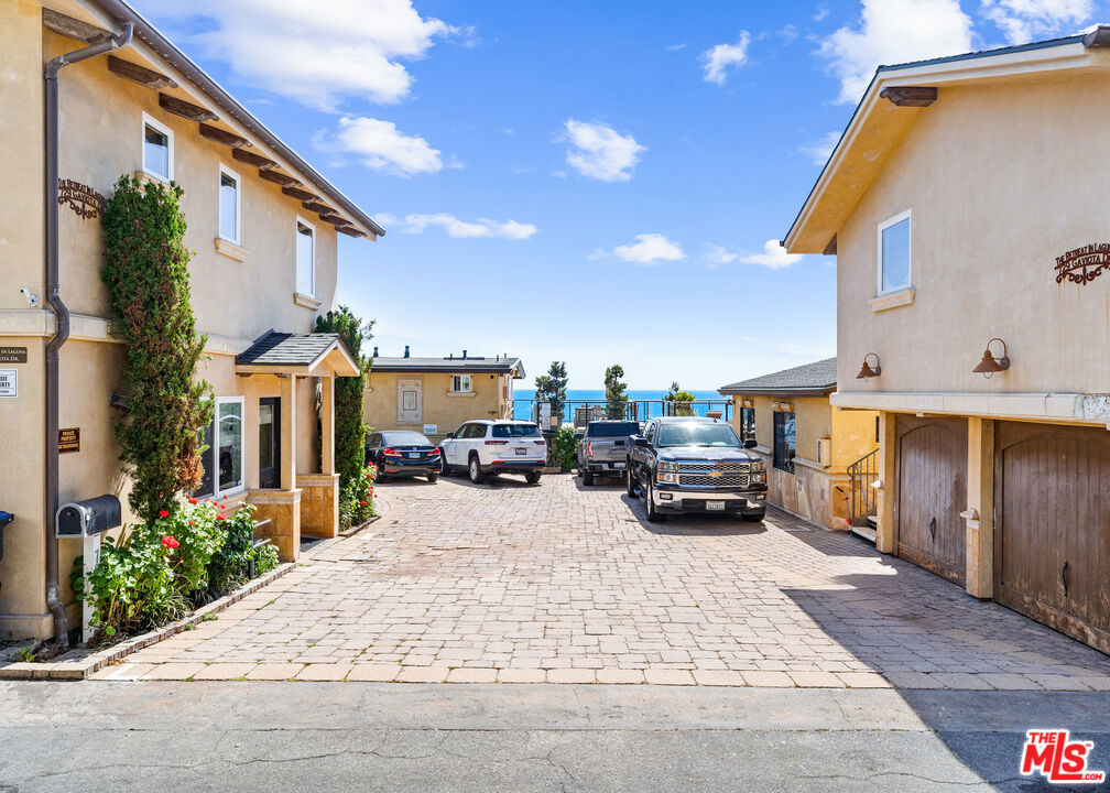 729 Ocean Front